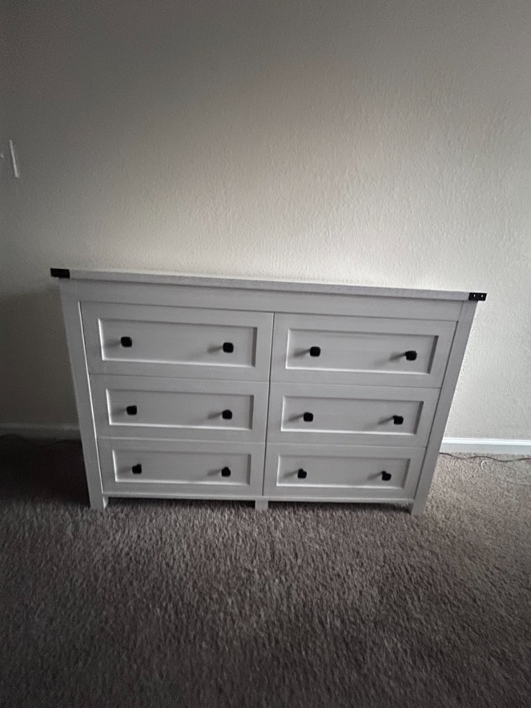 Drawer and storage furniture assembly in Jacksonville, FL by Heylo Home