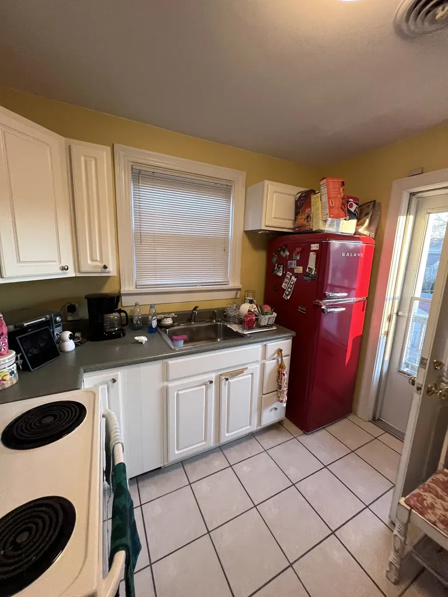 Before photo 4 of the full kitchen remodel