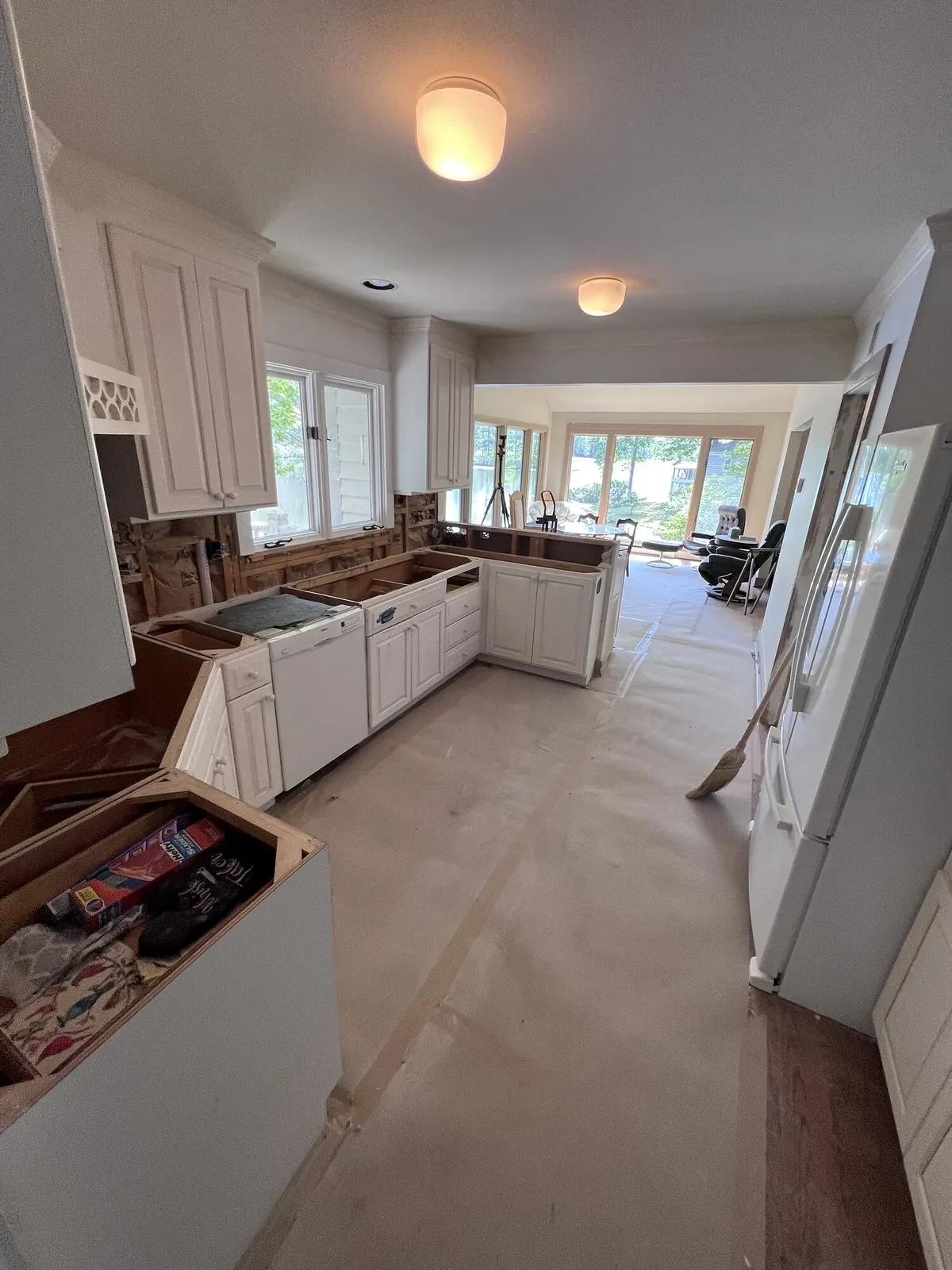 During photo 3 of the kitchen countertops & backsplash