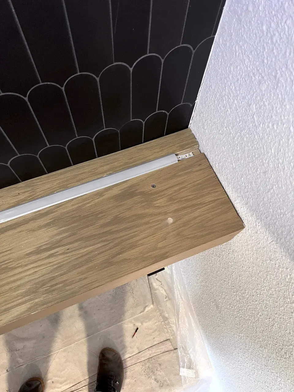 Shelf alignment checked during reinforcement