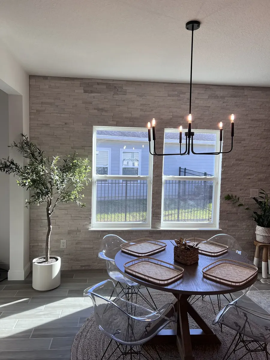 Finished marble feature wall surrounding the dining area